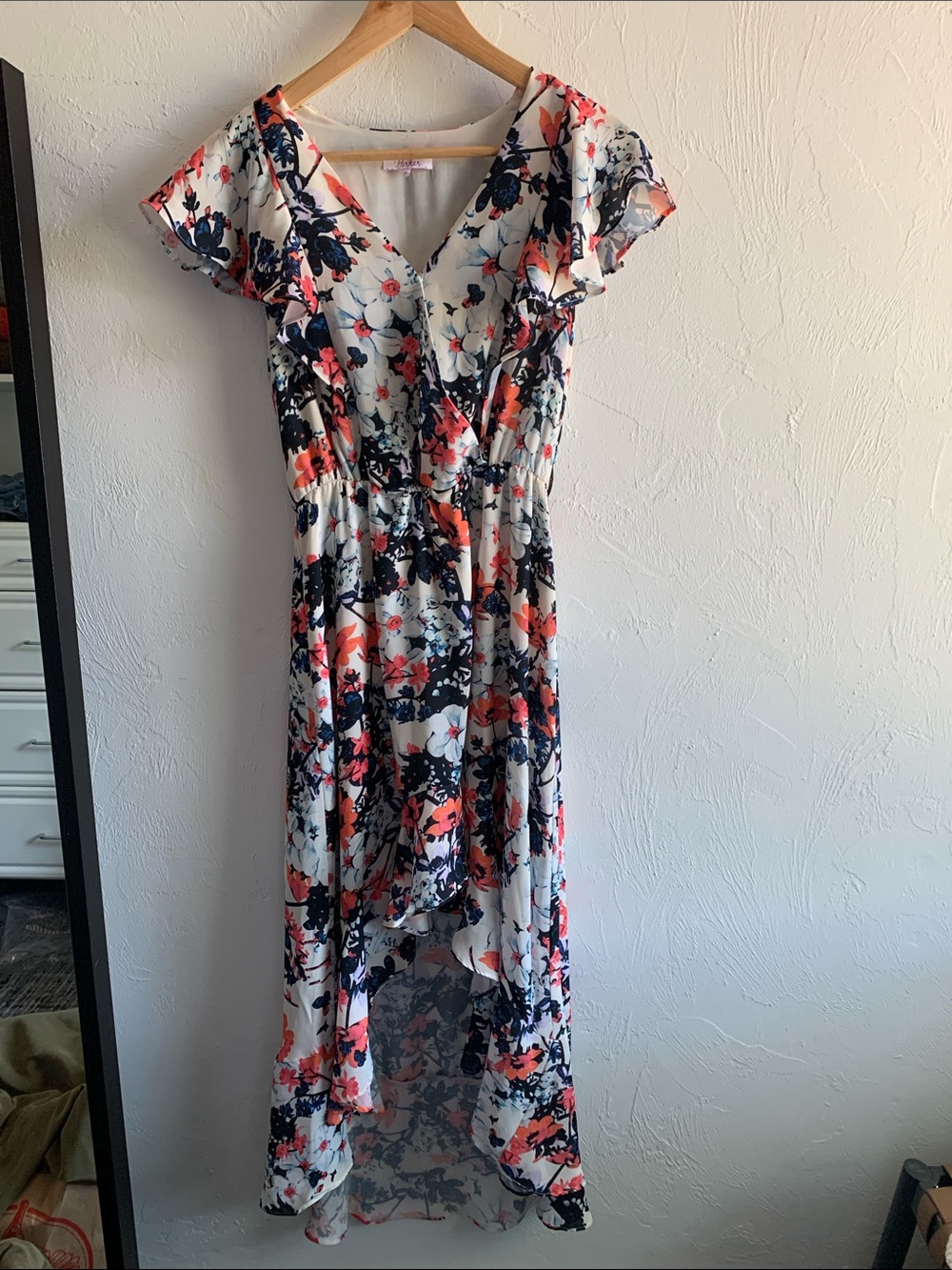 Parker XS Floral High-Low Wrap Dress in White with Coral & Navy
